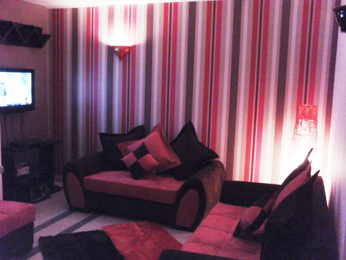 Appartement Happy House Ennasr à Ariana Extérieur photo
